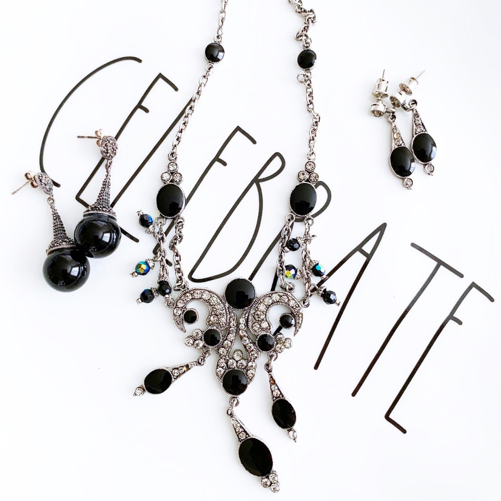 Bundle! Onyx Necklace and Earrings Set